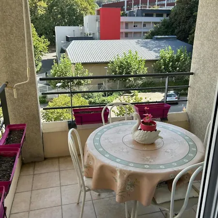 דירה T3 Avec Balcon שאמברי